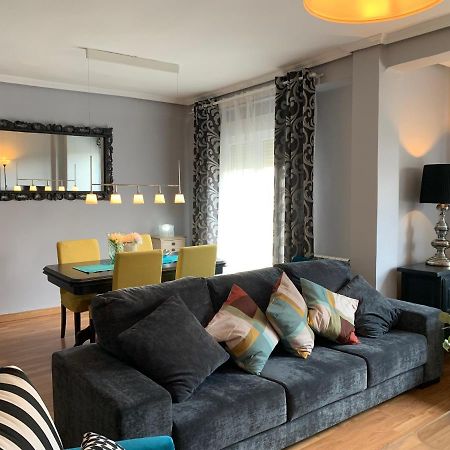 Sg Apartamentos La Casa De La Catedral Vut47-240 巴利亚多利德 外观 照片
