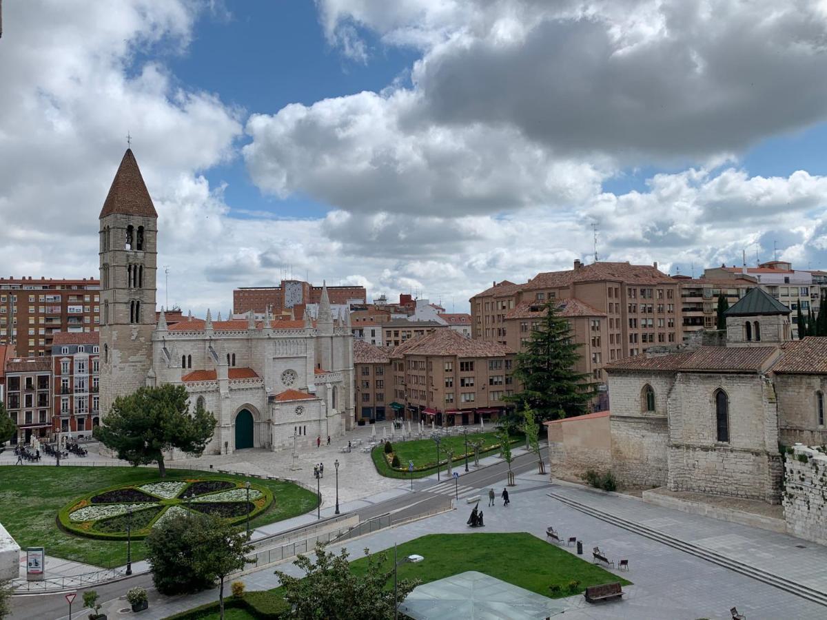 Sg Apartamentos La Casa De La Catedral Vut47-240 巴利亚多利德 外观 照片